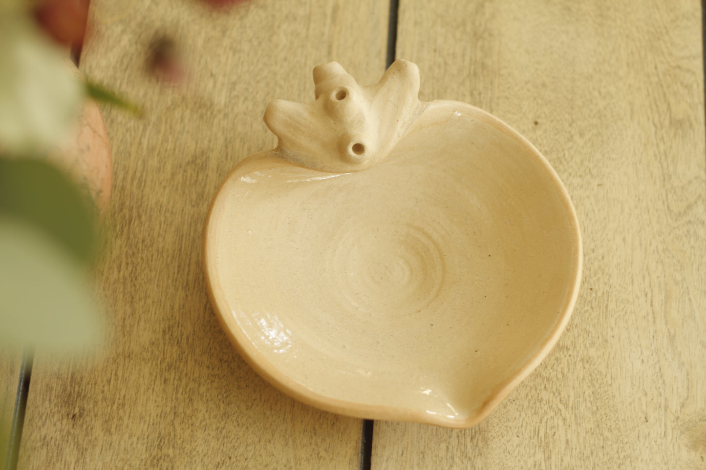 Veined Heart Plate Isabel Natural Glazed