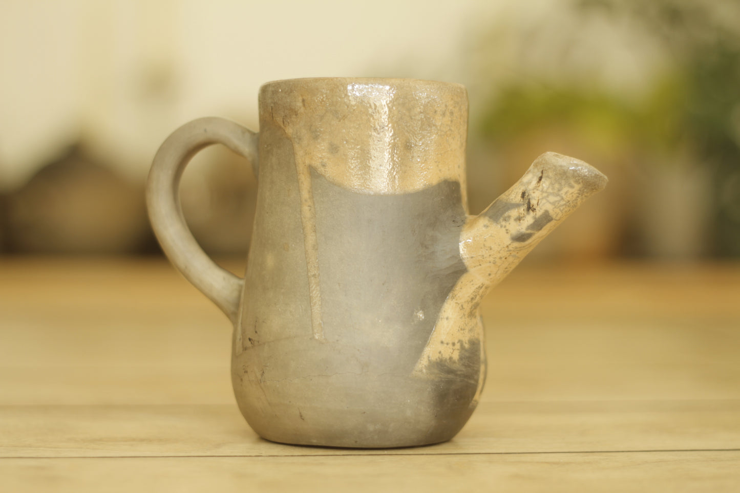 Ana Martinez Teapot (without lid)