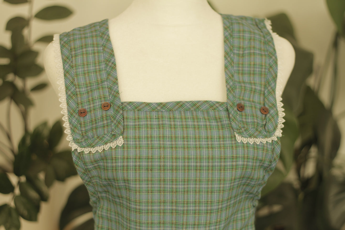 Elena Apron | Green (size 34)