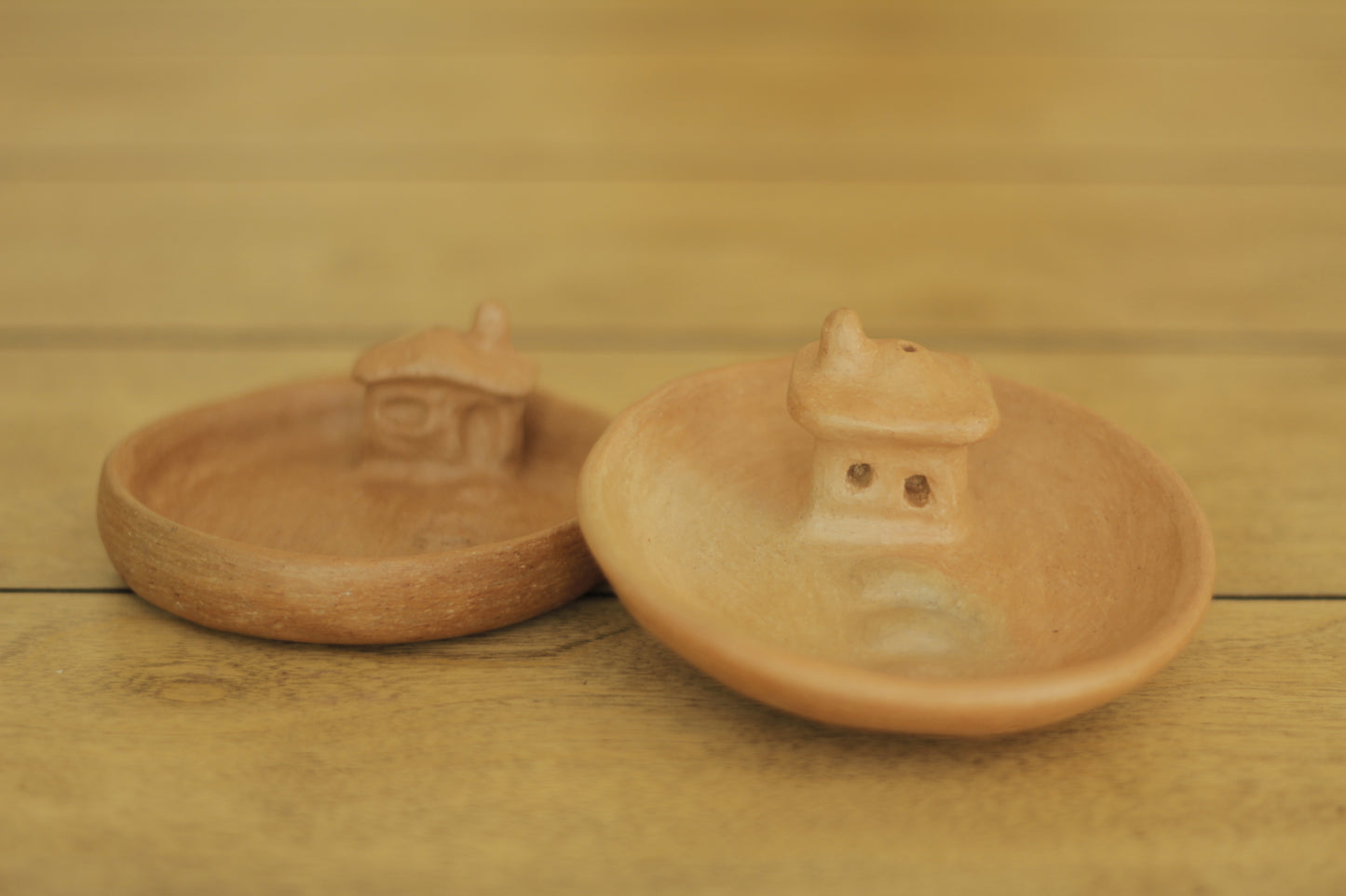 Mixe Casita Incense Holder