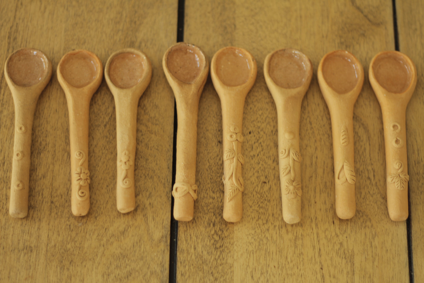 Gaytan Embroidered Natural Spoons