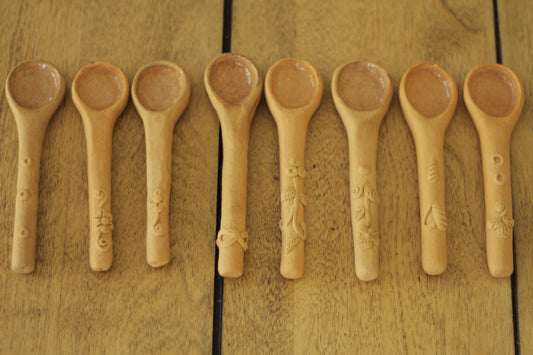 Gaytan Embroidered Natural Spoons
