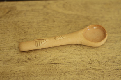 Gaytan Embroidered Natural Spoons