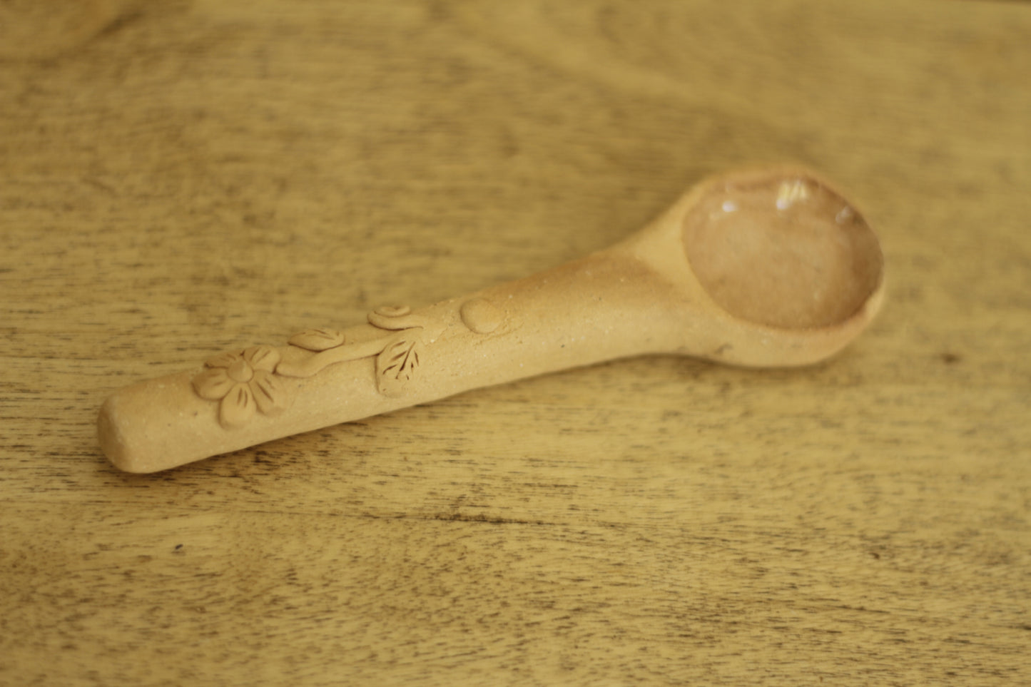 Gaytan Embroidered Natural Spoons