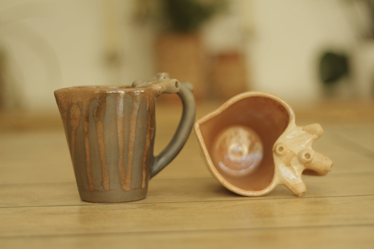 Chorreado Heart Mugs | Dark