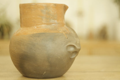 Nose Spouted Vessel | Med