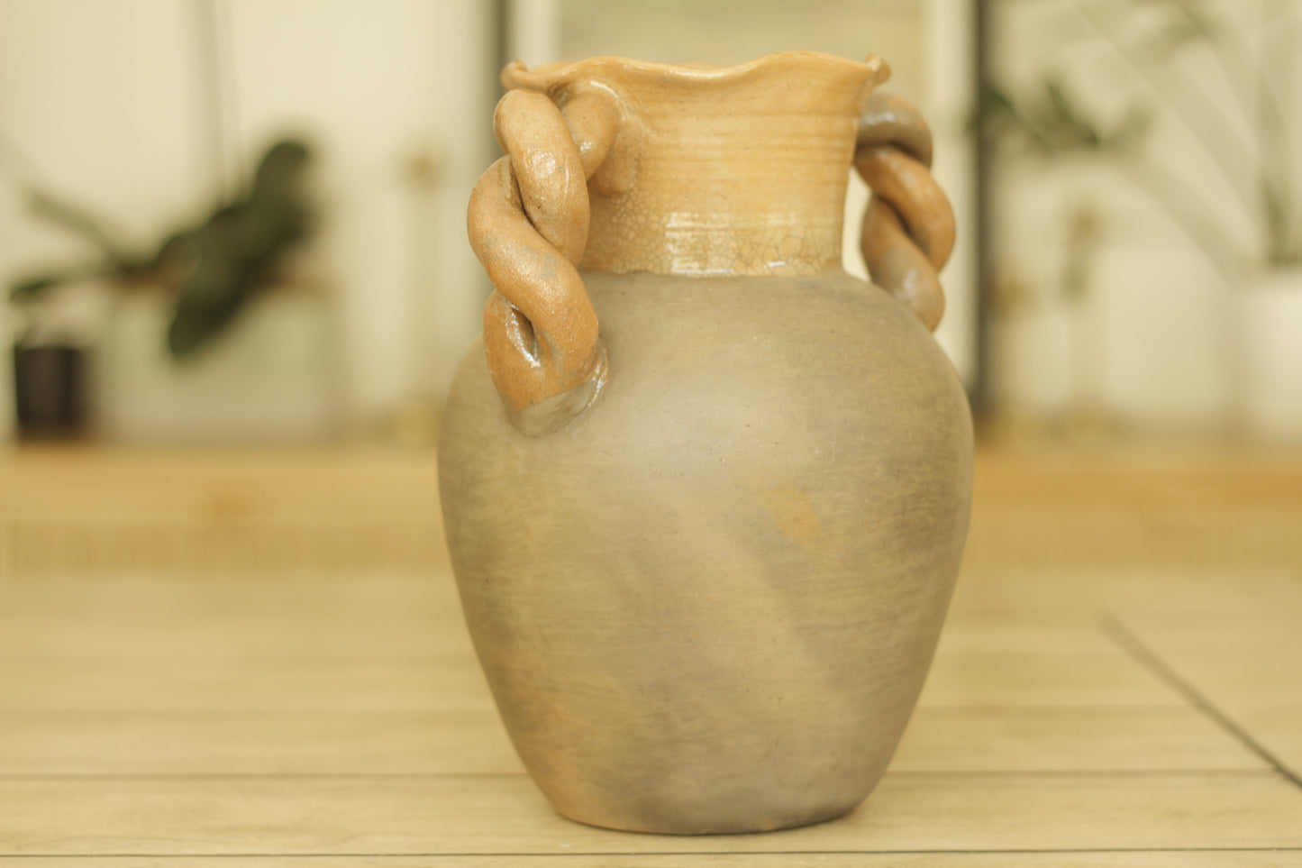 Atzompa Trensa Vase