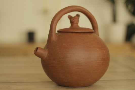 BR Piggy Lid Teapot