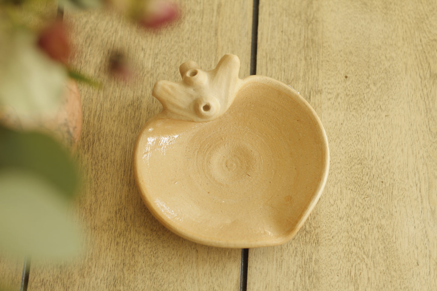 Veined Heart Plate Isabel Natural Glazed