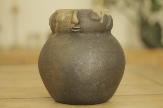 Anciano Trascendiendo Florero | Semi-Glaze Moreno