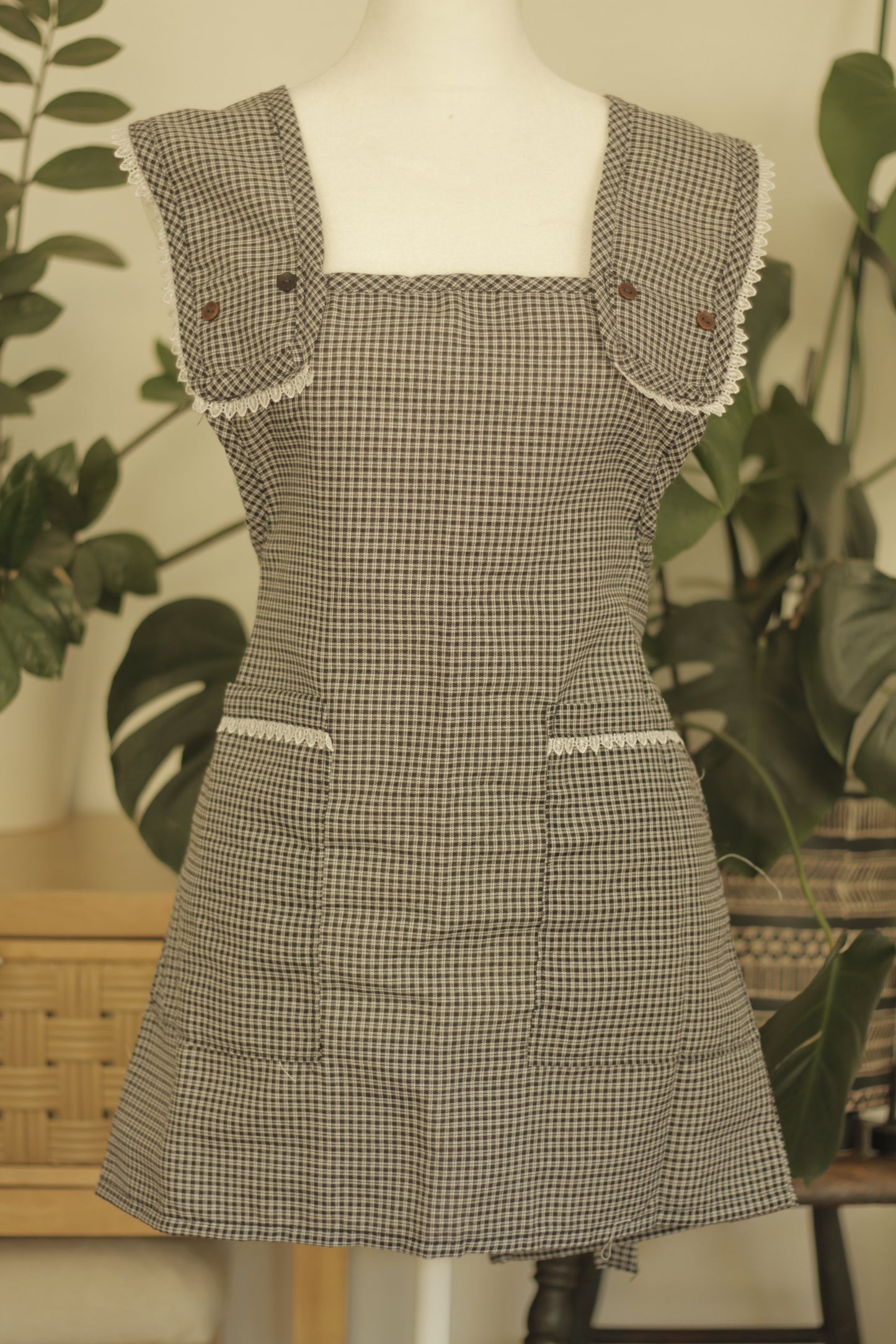 Elena Apron B&W | Size M
