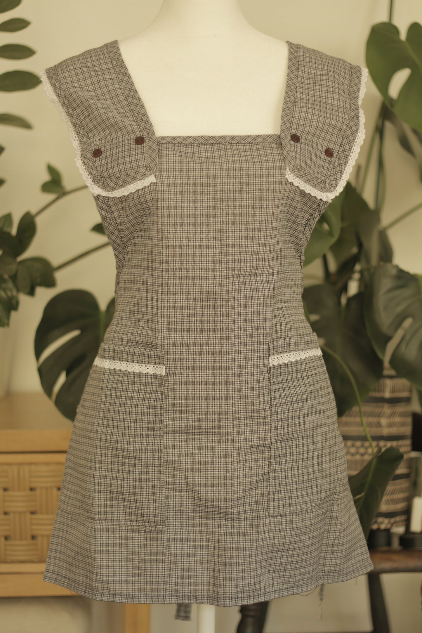Elena Apron Black & Grey | Size M