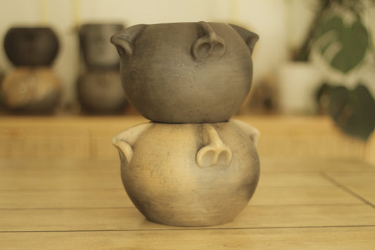 Round Multi Nose Planter