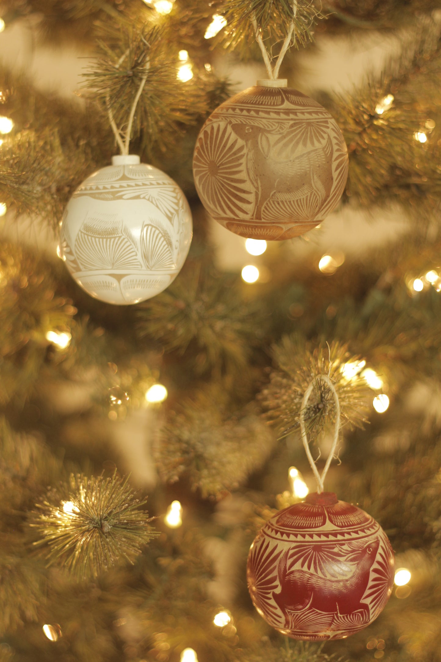 Hand Carved Jicara Ornaments | Venadito